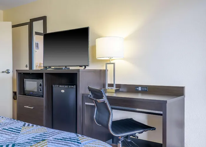 Motel 6 Forsyth, Ga Tift College